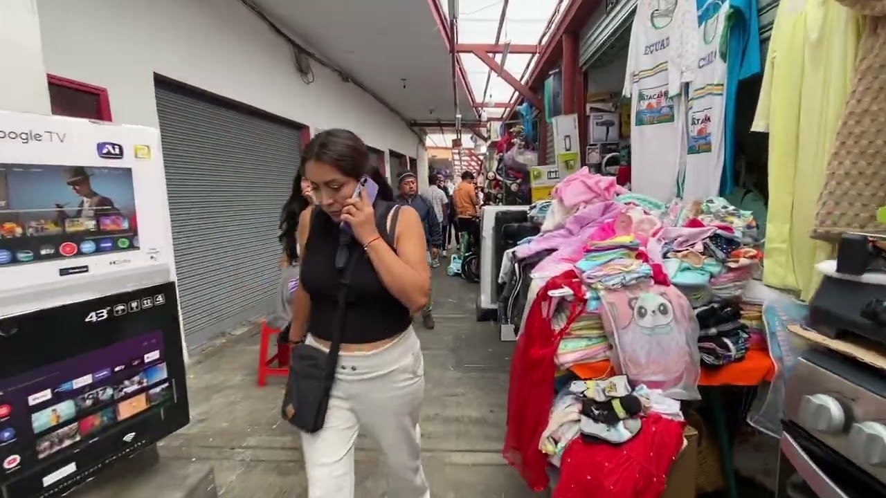 Andamos Rodando con Nandaya / conociendo en el Centro comercial / EL TEJAL / en Ecuador 