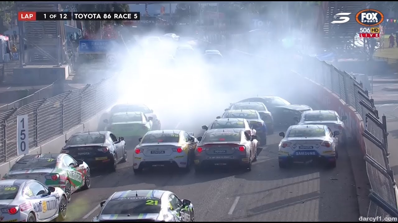 Opening Lap Pile Up Race 2 | Toyota 86's - Townsville 2017