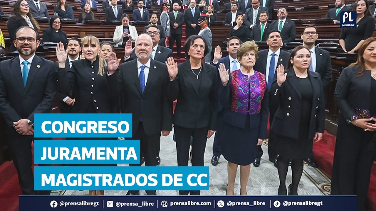 Astrid Lemus es juramentada como magistrada de la CC; Consuelo Porras particip&oacute; en proceso por CSU