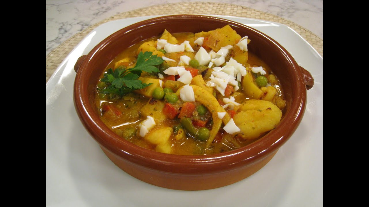Cómetelo |  Cazuela de sepia con guisantes