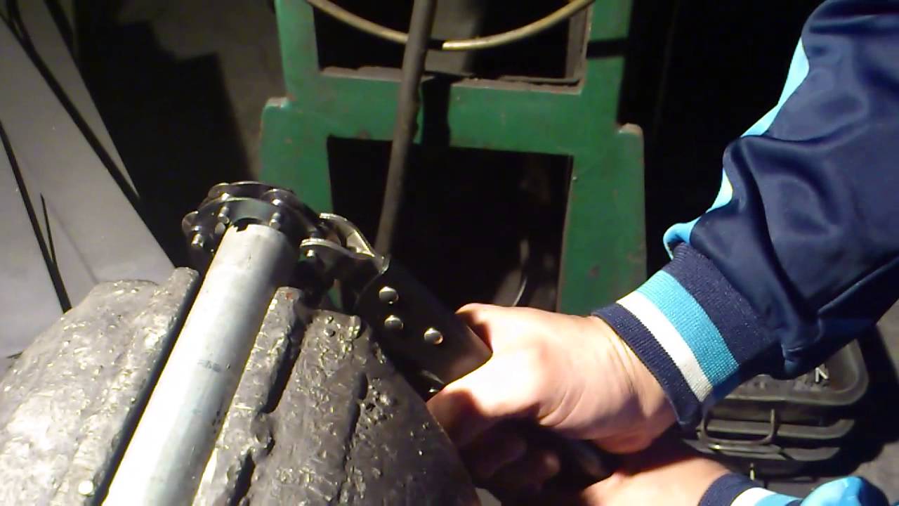 Exhaust pipe cutter