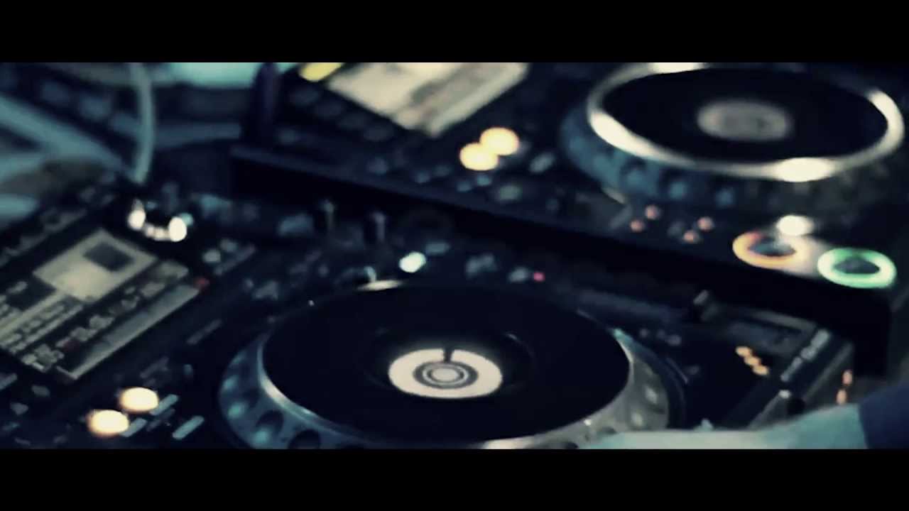 2manydjs - 15 nov @ Train - Aarhus
