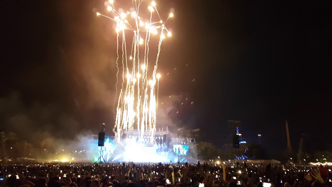 justin bieber - sorry - israel fireworks 2017