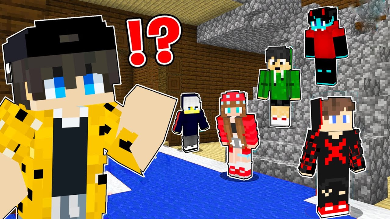 Hide and Seek with 100 Friends in Minecraft