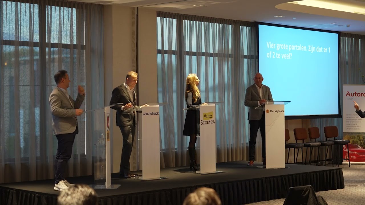 5 november 2025 #DCDW Event in Houten - paneldiscussie 4 grootste autoportalen van Nederland