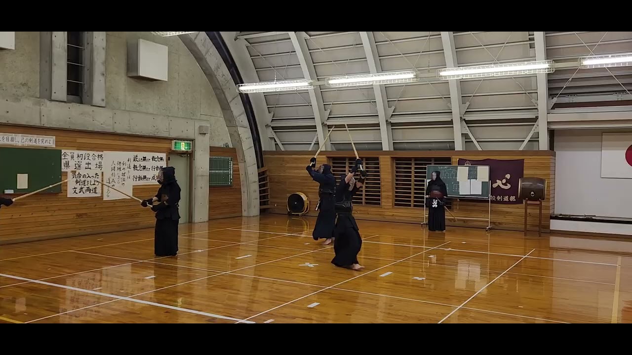 剣道砺波(富山県南砺市)  2/5 ◎城端剣友会◎ 　一般の部《  四段,若松秀樹  　初段,中学生3名 》