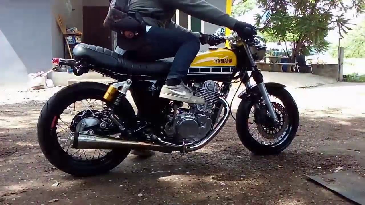 SR 400 1978 & 2017 ตัวเก๋ากับรุ่นใหม่เจอกัน แต่ มันลั่นได้ใจจริงๆ