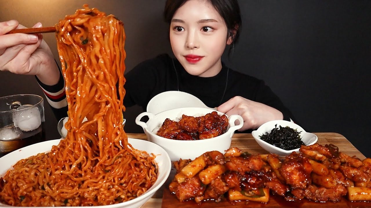 SUB)매콤한 지코바 순살양념구이에 치밥 꿀조합 먹방! 간짬뽕까지 리얼사운드Spicy Fried Chicken & Gan-Jjamppong Noodle Mukbang ASMR