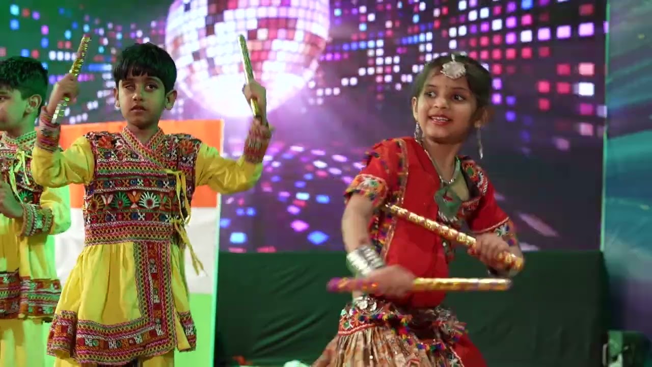 118 INCREDIBLE INDIA