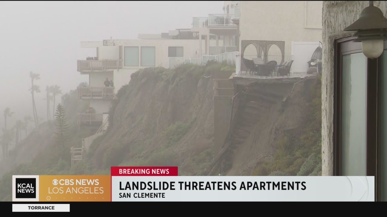 San Clemente landslide threatens apartments