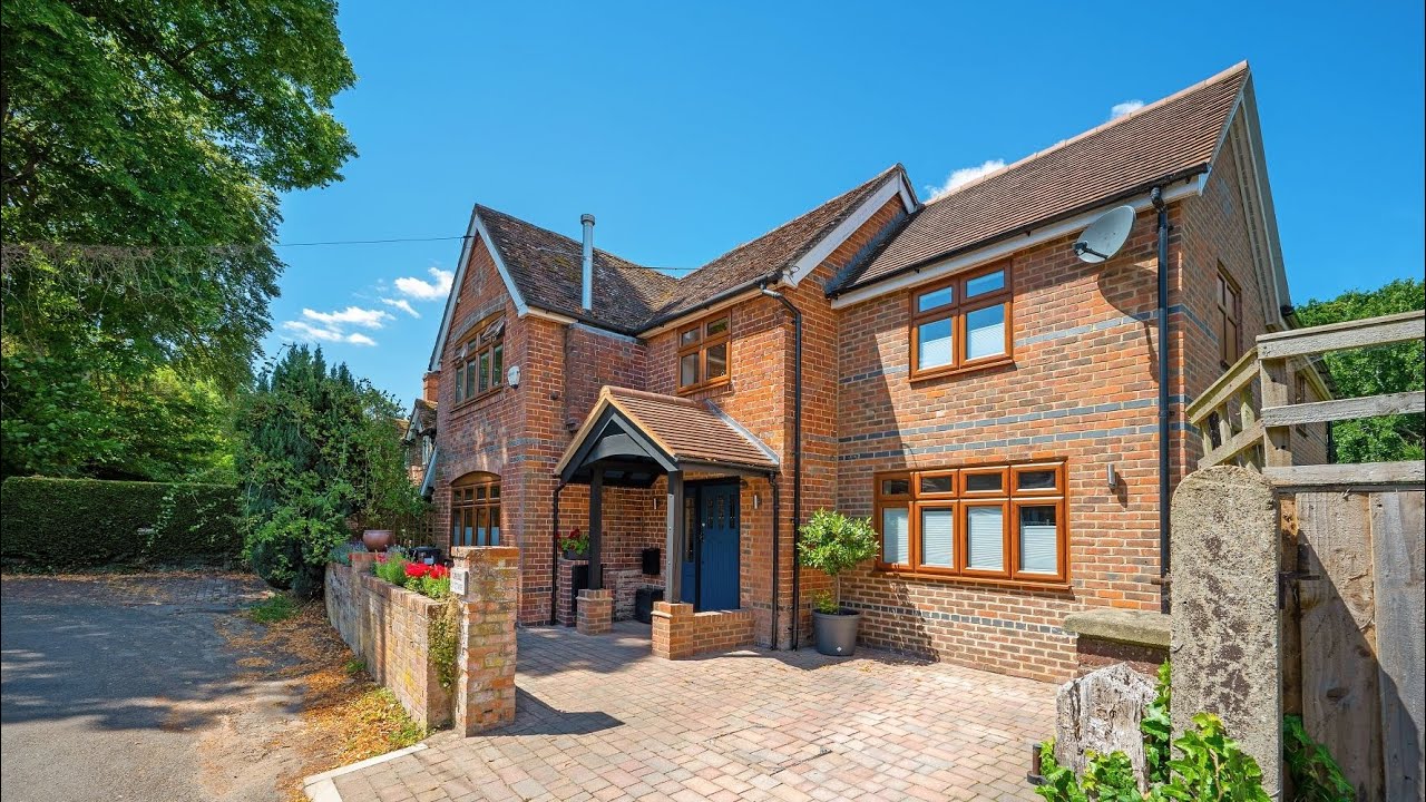 Extended Waterside Period Cottage | House Tour