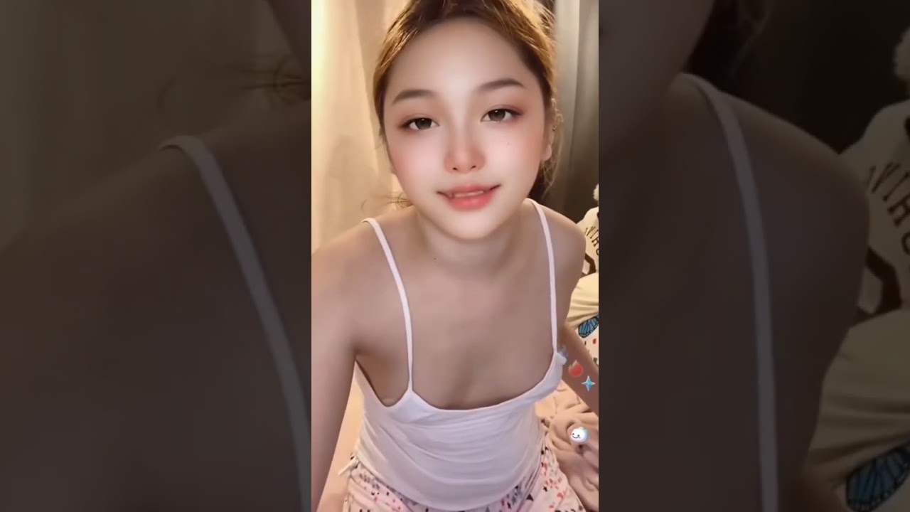 Lovely baby #periscope #bigolive #bigo #livestream #cutegirl #bigolivevideo