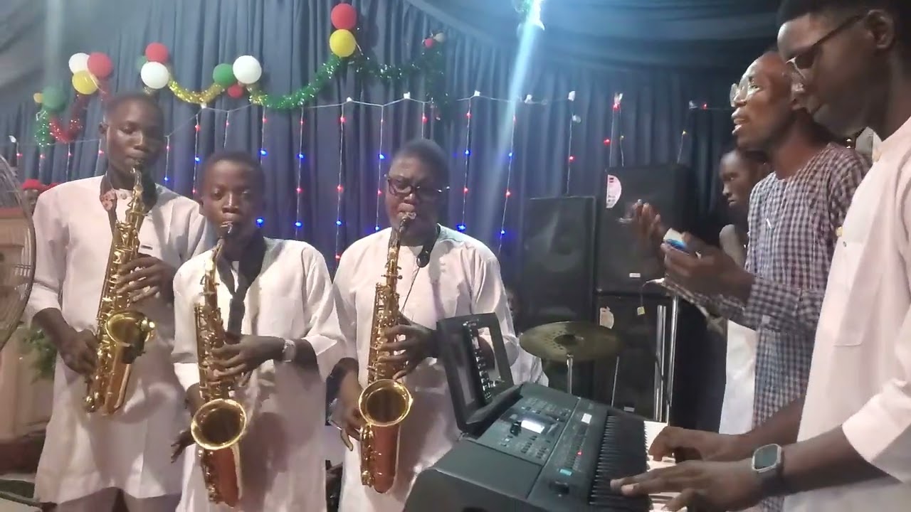 The instrumentalist at the Christmas Carol 2025