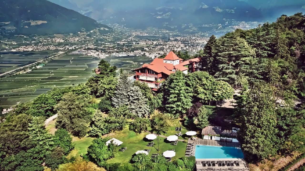Castel Fragsburg Meran Italy