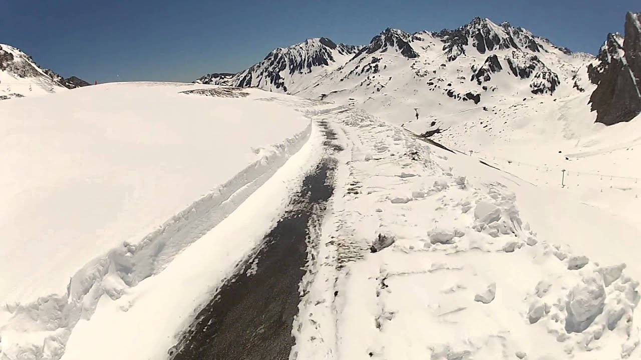 Col Du Tourmalet sous la neige