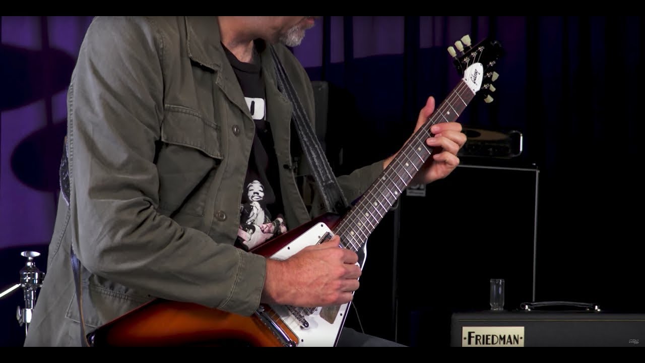 Gibson Custom Shop 1967 Flying V Reissue  •  Wildwood Guitars