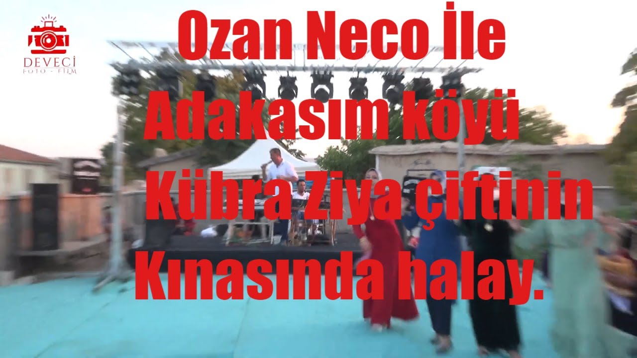 Ozan Neco İle Adakasım köyü Kübra Ziya çiftinin kınasında halay.