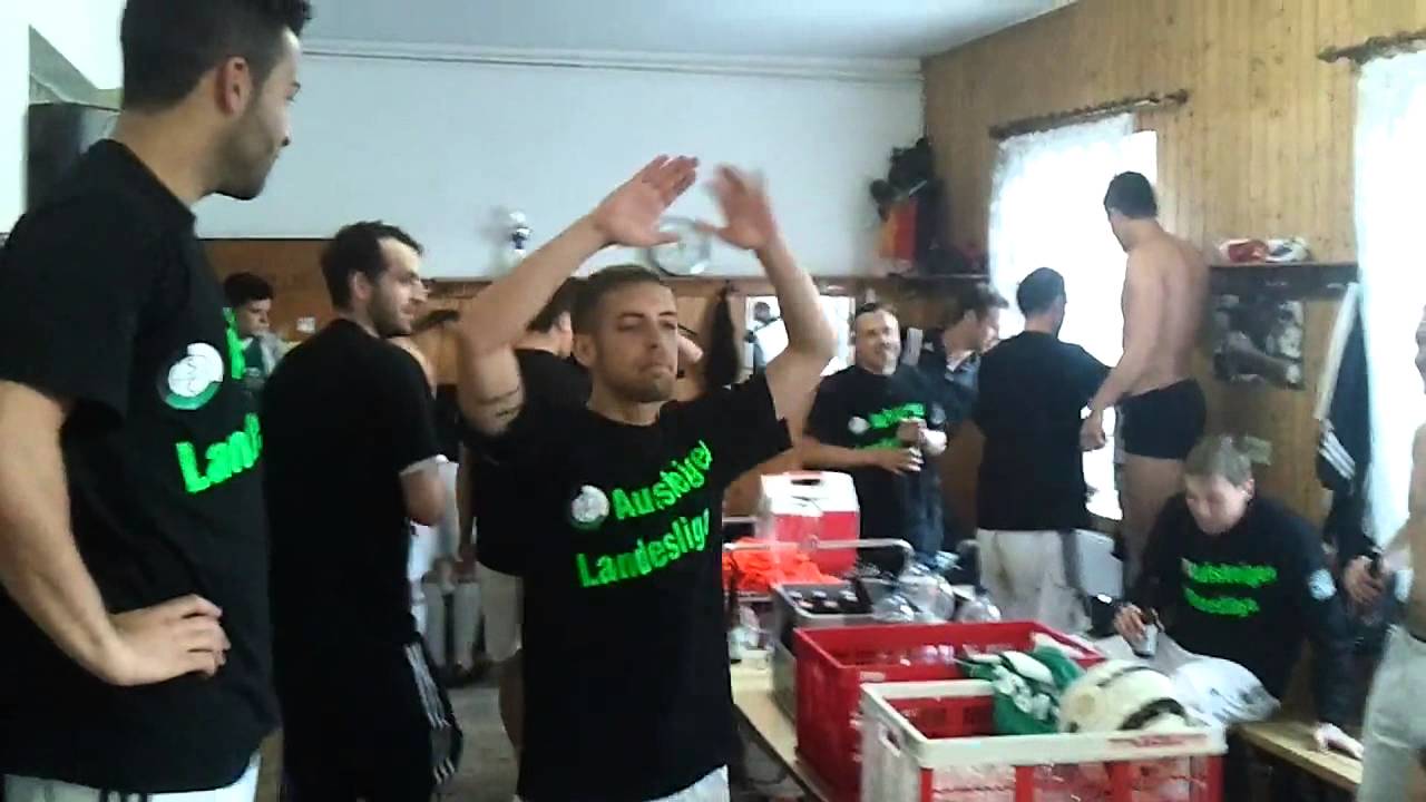 SC Harsum Landesliga Aufstieg - Kabinen Party 2013