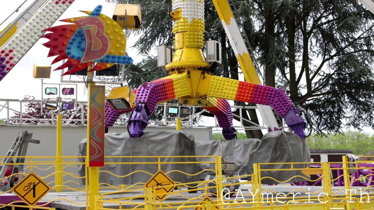 Montage Fête Foraine Decize 2016