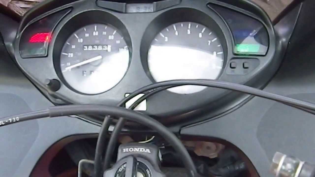 HONDA NTV 650 DEAUVILLE 1999r - praca silnika + design