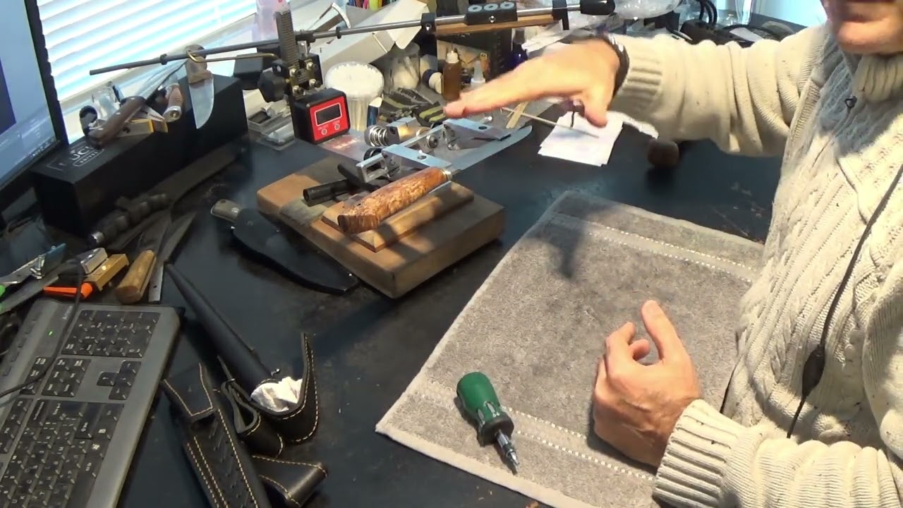 Заточване на много твърд нож със стомана S390