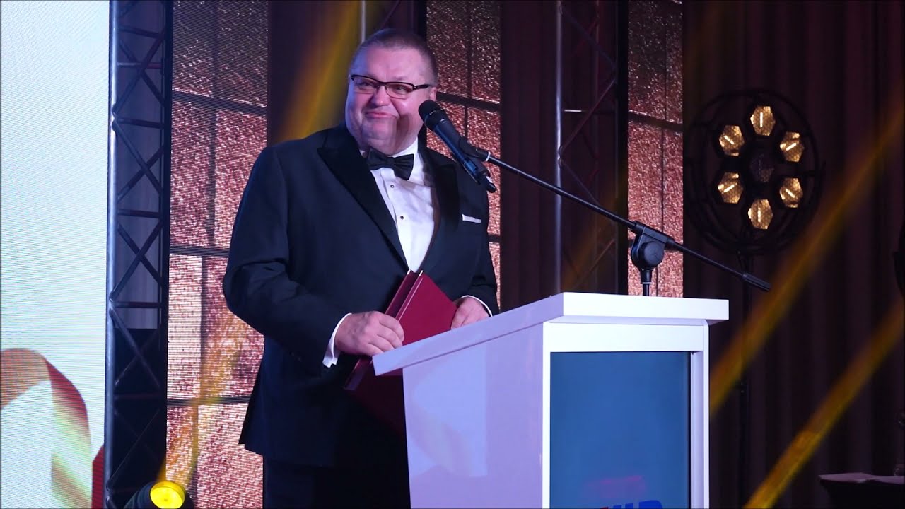Jacek Rutkowski - odbiera Nagrodę im. Wokulskiego na Gali Rozdania Nagr&oacute;d Wiktoria Z.J.P.