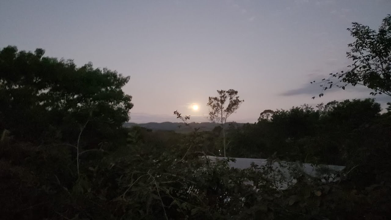 Céu de São José dos Campos.. Carvalho Pinto... Ayrton Senna.(sempre com chuvas ao vivo e meteoros)