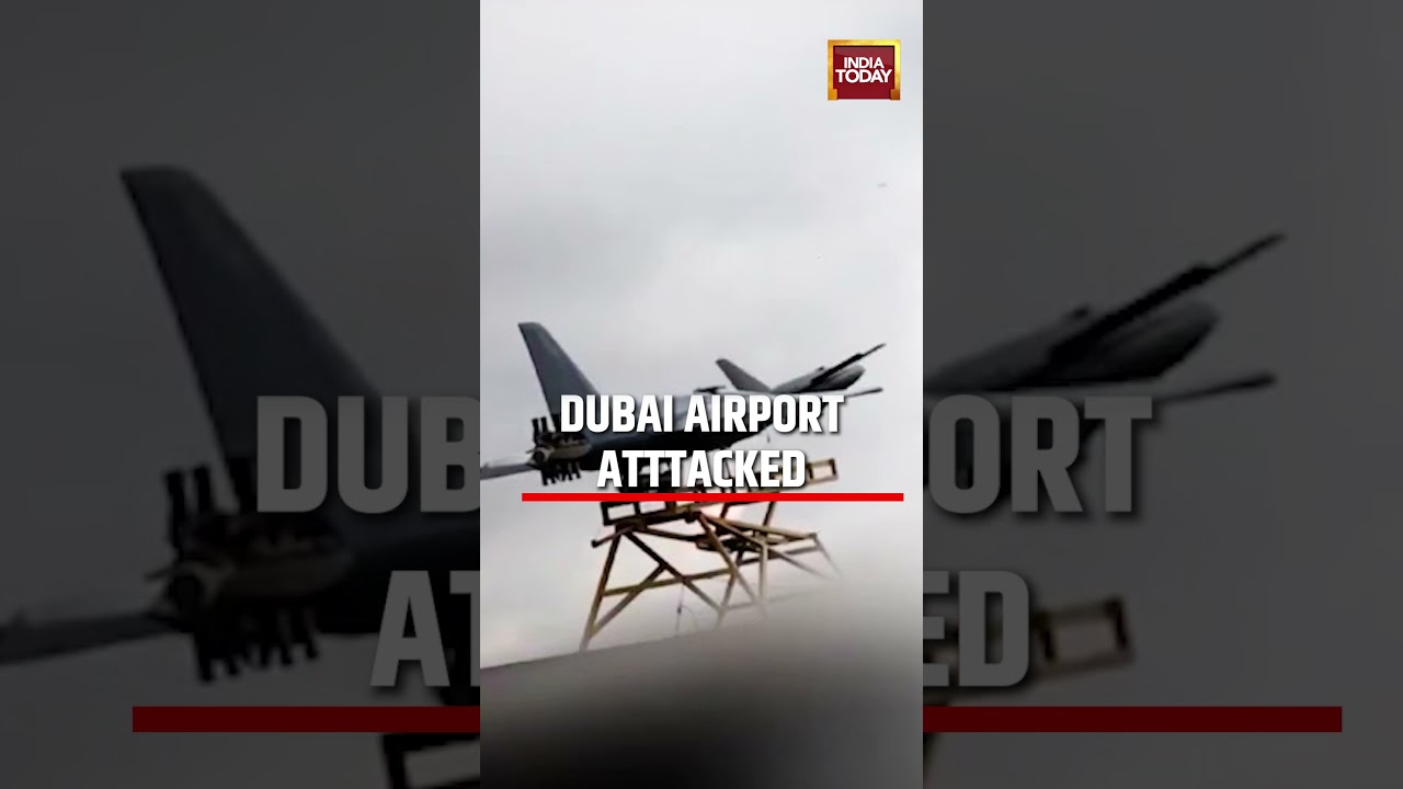 В аэропорту Дубая произошло нападение: среди 4 пострадавших в результате падения беспилотников во...