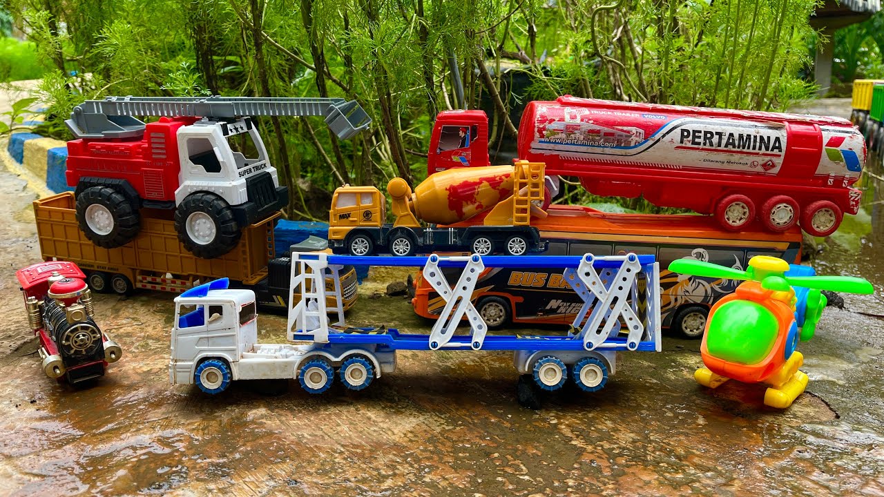 Mencari dan Merakit Mobil Mobilan Truk Molen Besar , Tank Baja, Loader, Dump Truk, Bus Telolet