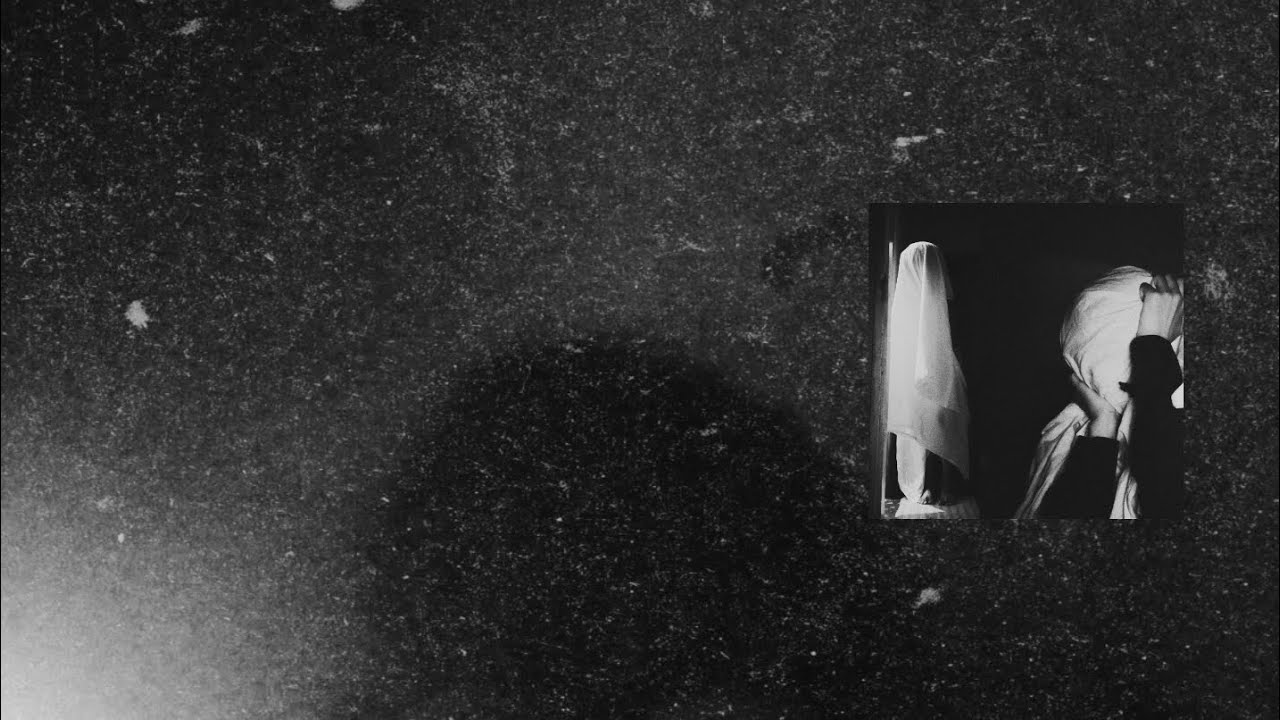 Powder on papers. (Official Visualizer)