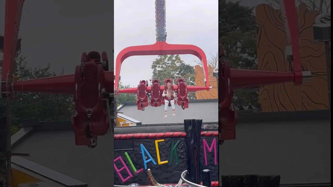 Have you tried Black Mamba already? #rollercoaster #funfair #vienna #prater #wien #praterwien