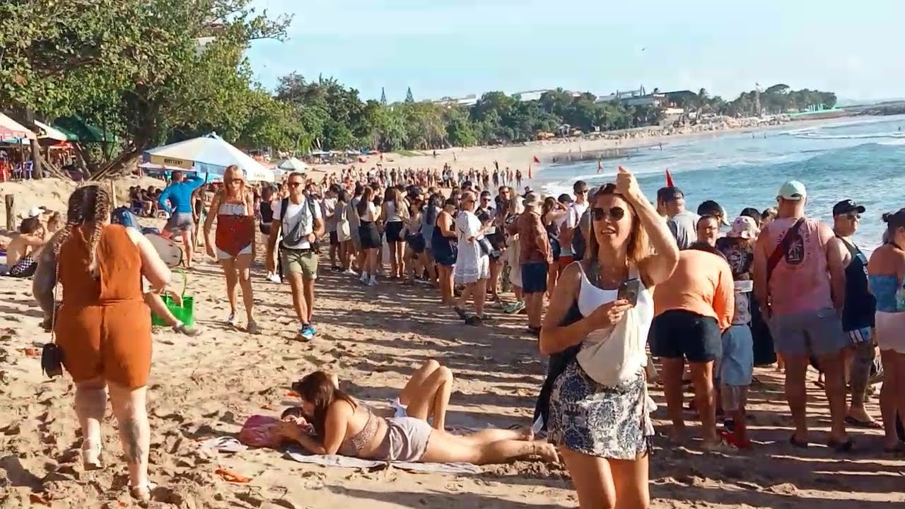 17AN RI LEBIH DAHSYAT BULE ! ANTRIAN SUSULAN KAUM EROPA DI BALI