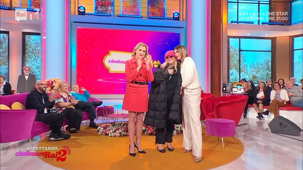 Mara Venier a sorpresa a Citofonare Rai2 - Citofonare Rai2 04/02/2024