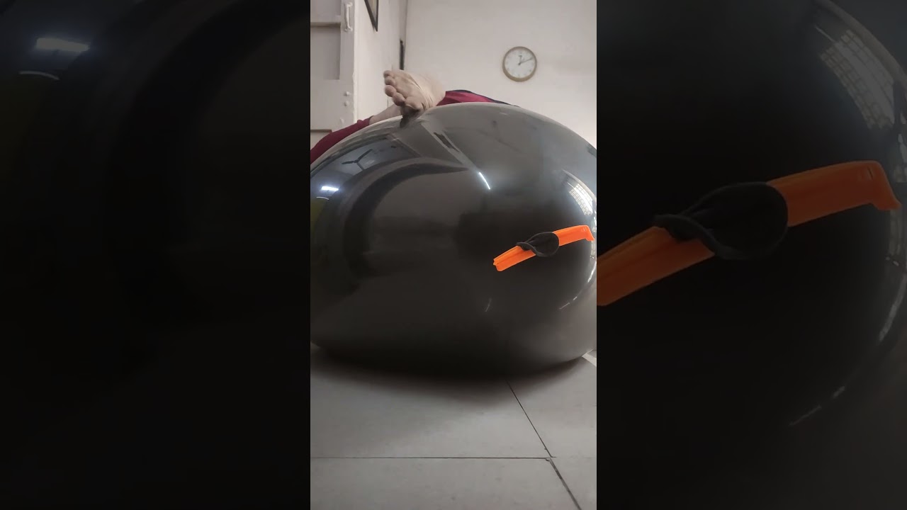 Sit to Pop 36 inch giant balloon #balloon #poppballons #sittopop #bouncing