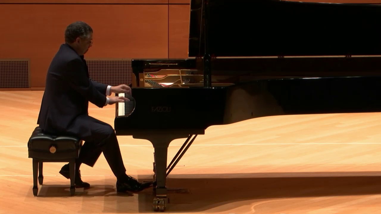 Gaspard de la Nuit - Ravel. Leonel Morales
