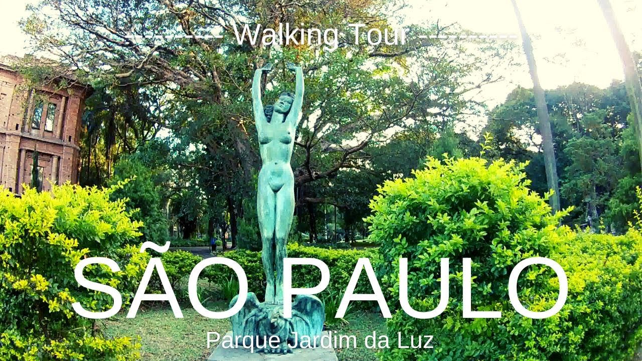 Walking in Sao Paulo Brazil - PARQUE JARDIM DA LUZ, no BAIRRO DA LUZ, no centro da cidade