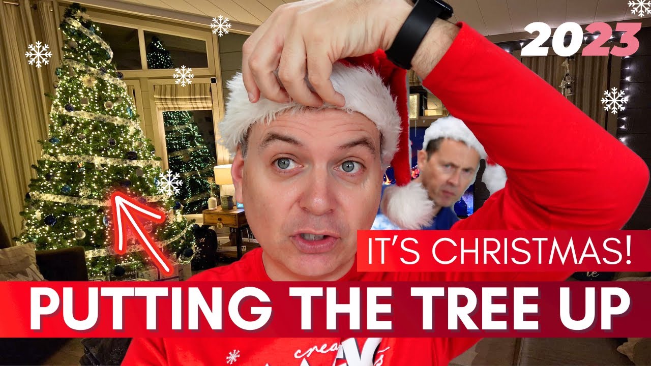 VLOGMAS DAY ONE | PUTTING UP THE CHRISTMAS TREE