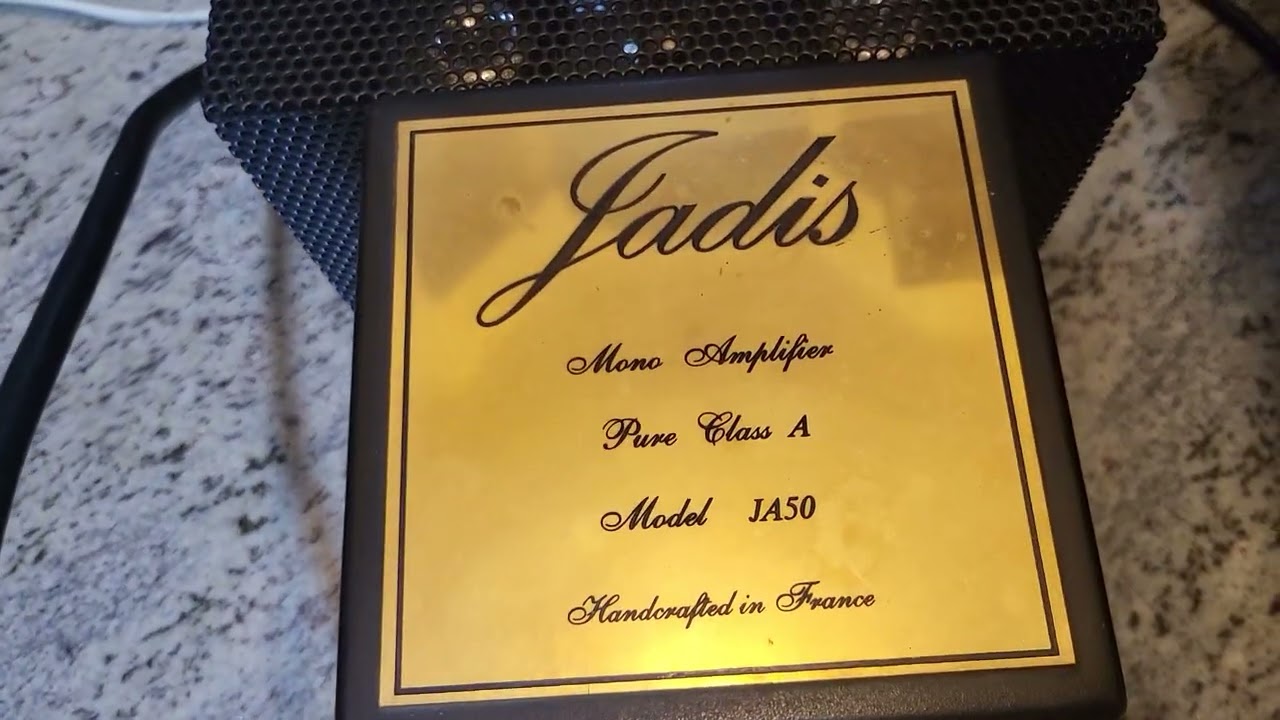 JADIS JA50 Pure class A TUBE mono block power amp. JADIS DPL TUBE Preamp. B&W 801 Speaker.