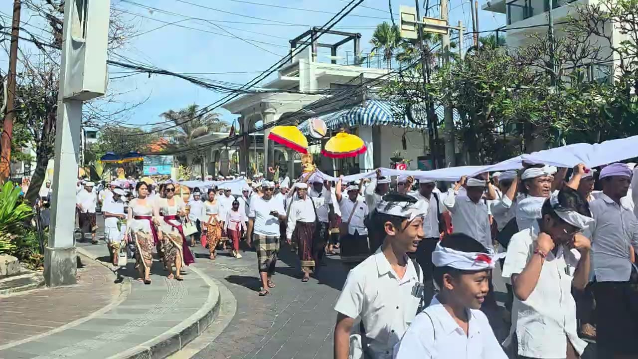 Melasti desa adat kuta 2026