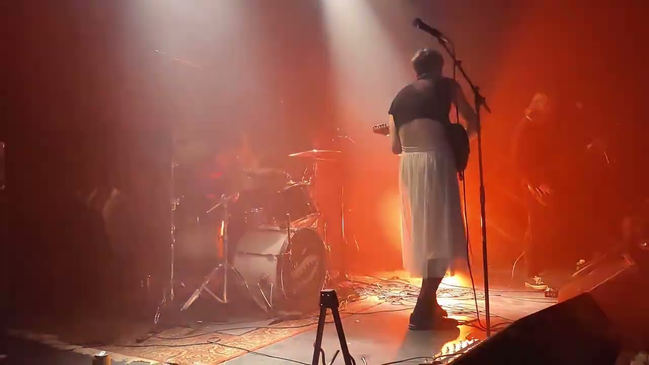 Rosa Faenskap - Jeg Blir Til Deg (Live @ Blitz, Oslo - 23/3/24)