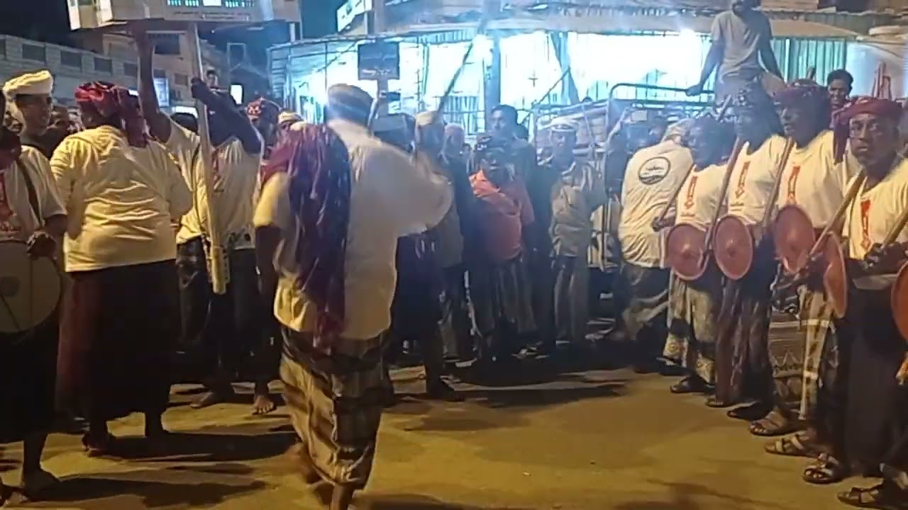 لعبة المشعال لعدة مقادمة حي الشهيد خالد في زيارة السبعة الشهداء ٢٠٢٣ بسعادة الزبينة الشحر