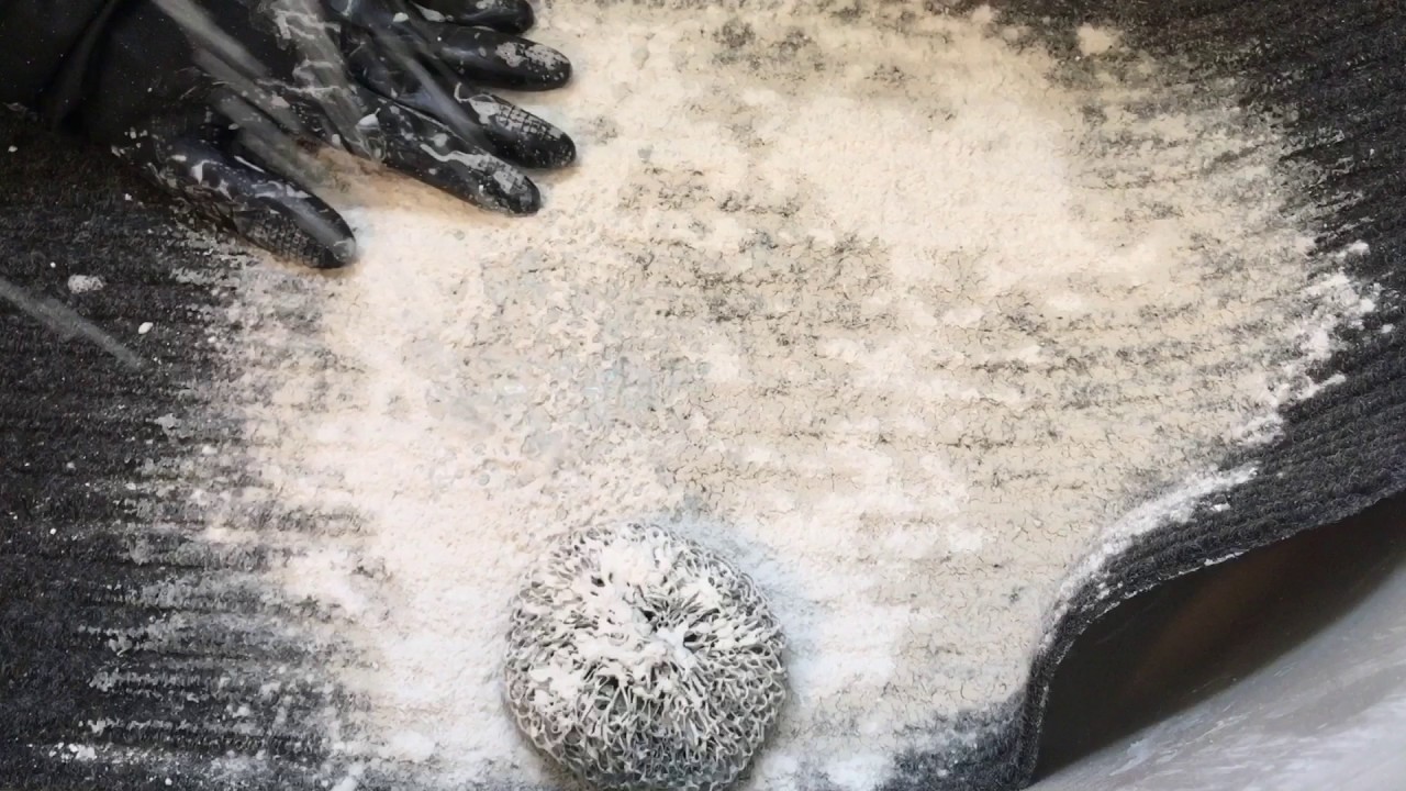 Extended Carpet Scrubbing (With 2 Cleansers)