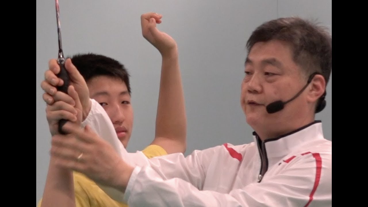 교정-가장 중요한 스매쉬 교정-그립 그리고 팔 자세