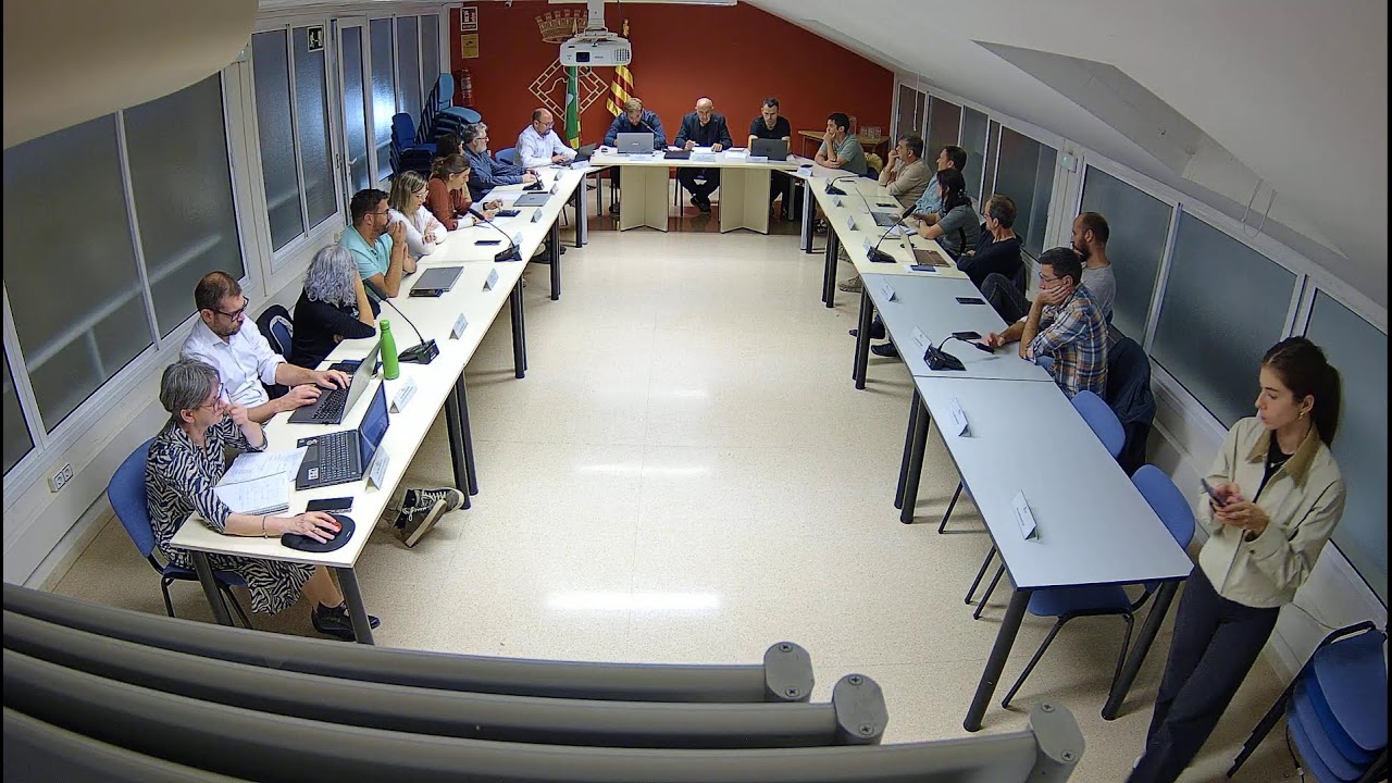 Ple extraordinari 22/10/2025