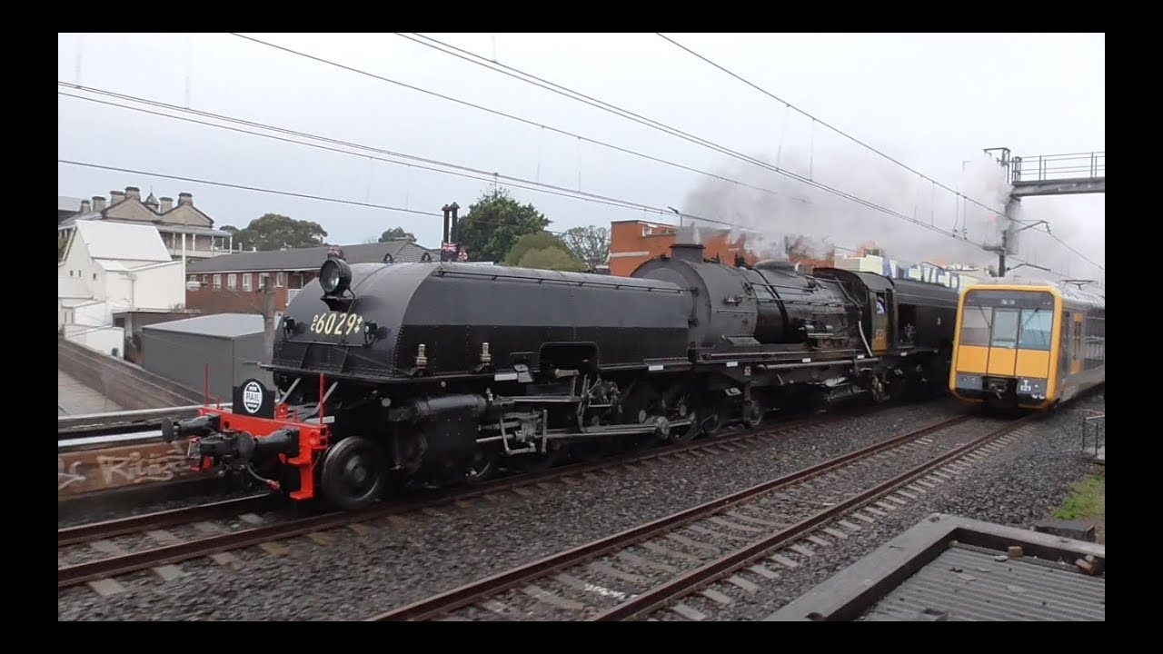 Australia: Sydney's Great Steam Train Race 2018