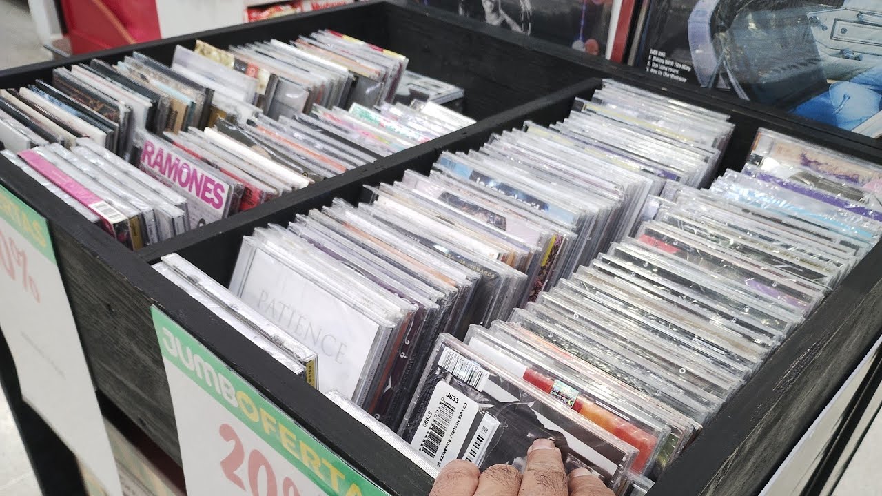 Vuelve el CD,  lluvia de ofertas de Vinilos y CD en supermercado Chileno Jumbo.