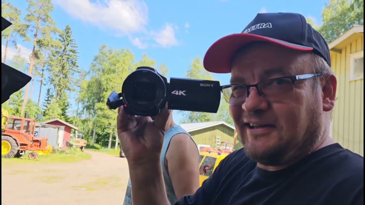 Metsaman tuli kuokkimaan maalaiskulttuuria meille.