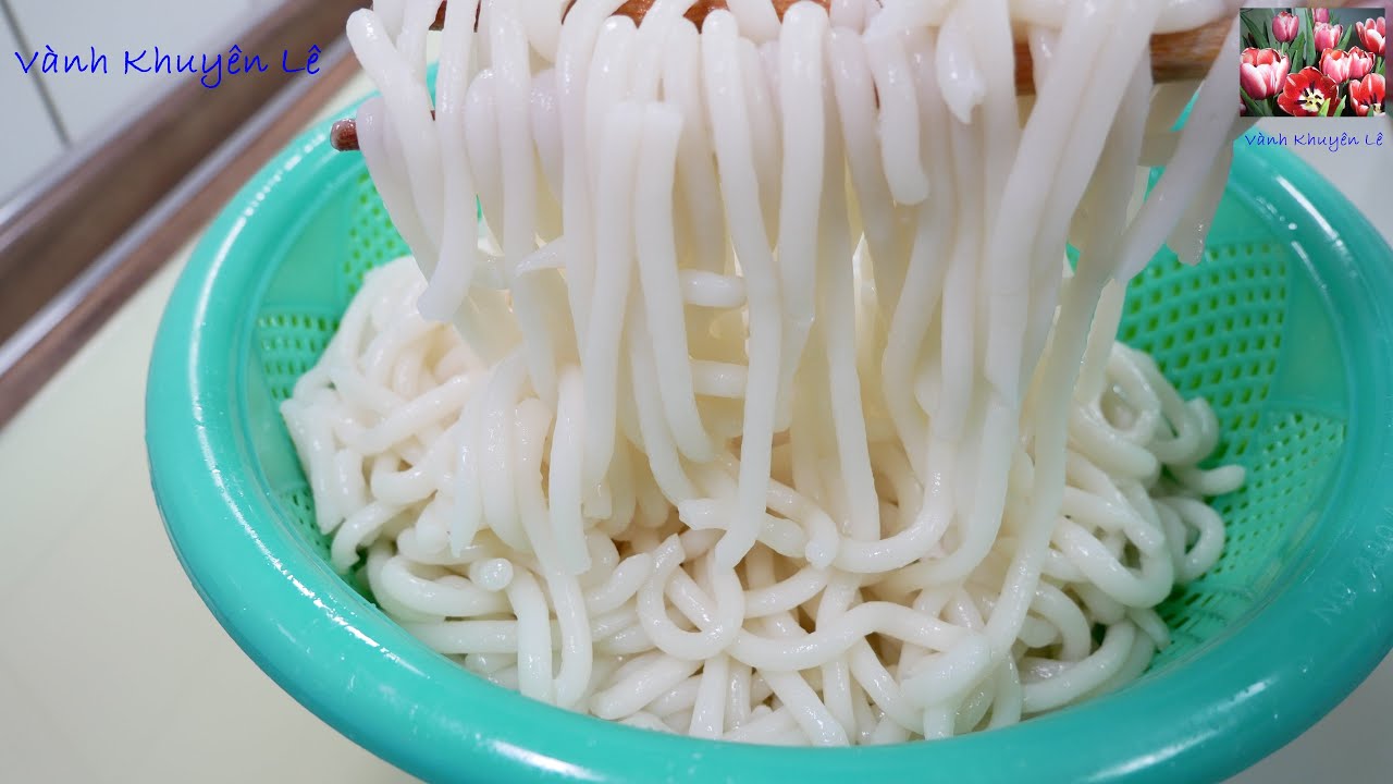 Cách làm Bánh Canh Không cần Khuôn Dai Ngon Dễ dàng - Không cần Máy, Rice noodles by Vanh Khuyen