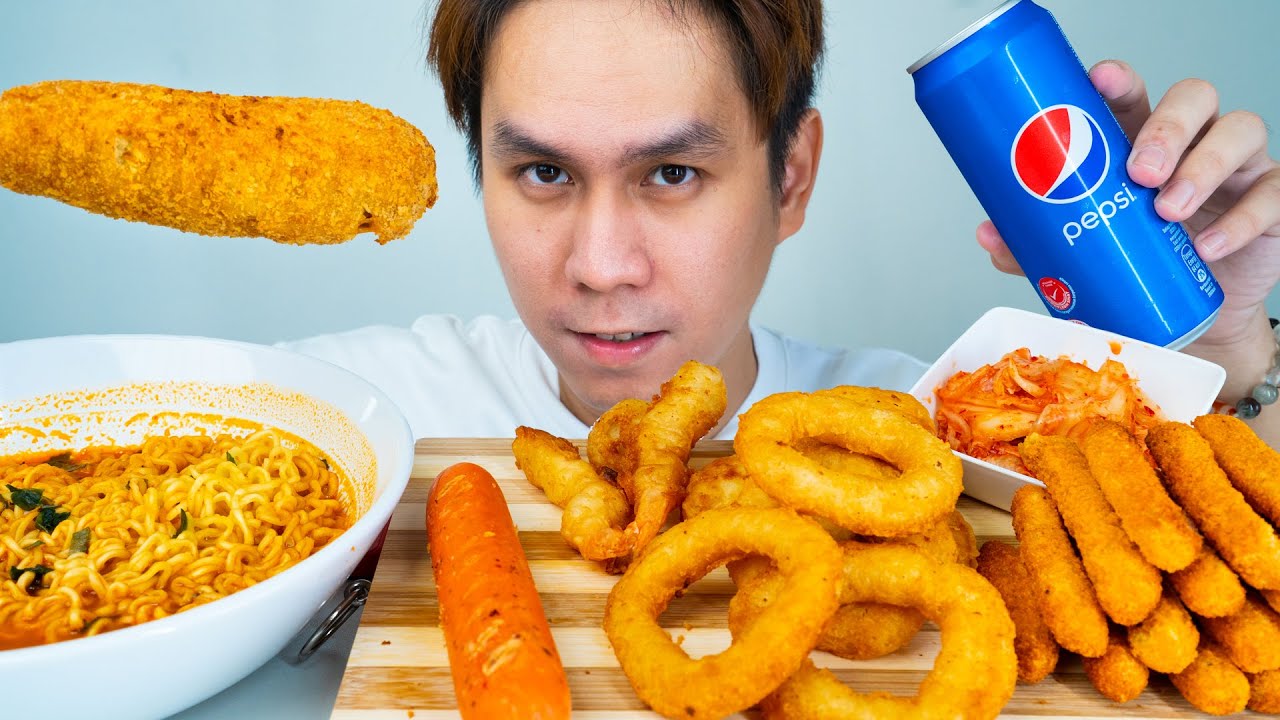 ASMR FOOD! SHIN RAMYUN, CHEESY SAUSAGE, CRISPY CHICKEN FINGER, SQUID,  KIMCHI & PEPSI EATING SOUNDS!