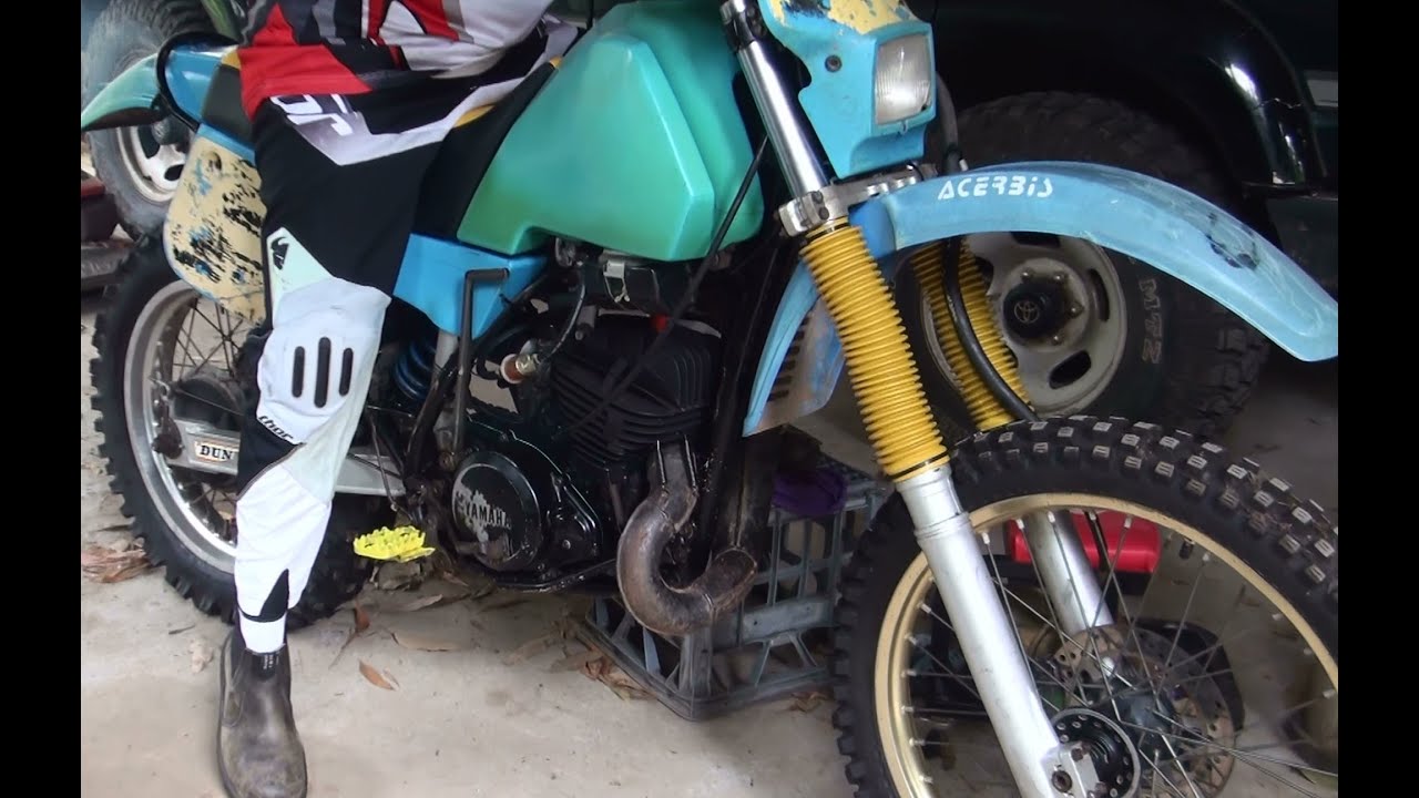 2 Stroke Action Yamaha IT 250 VS TM 300EN